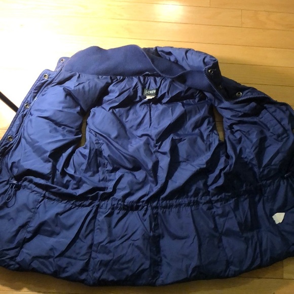 J. CREW DOWN FILLED WOMANS  BLUE PUFFER VEST ✨ - Picture 5 of 8
